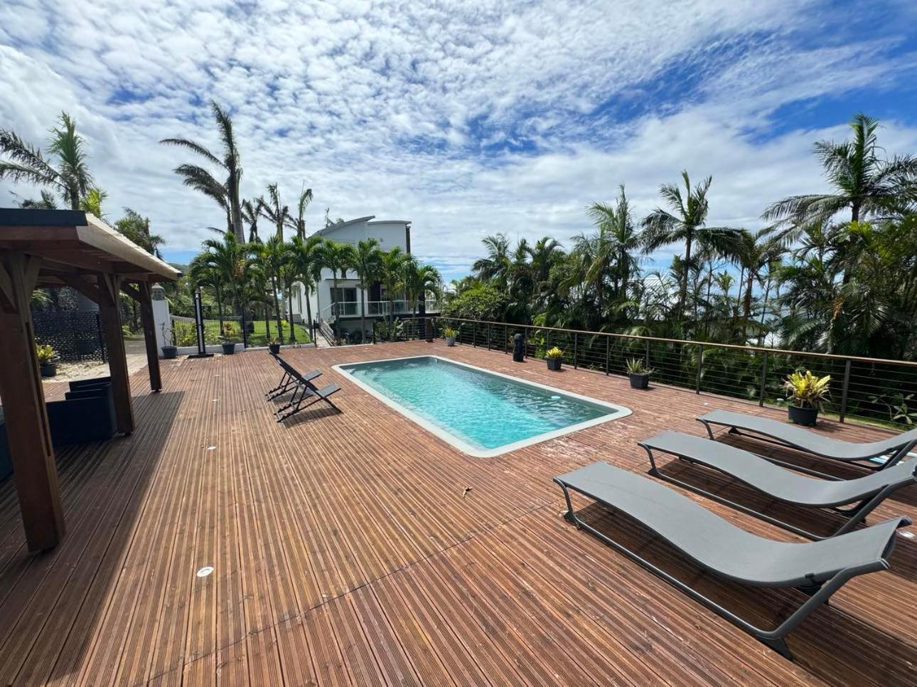 Grande Villa Au Calme - Vue Exceptionnelle - Climatisation - Piscine Sel Chauffee - Jardin Tropical Vincendo Экстерьер фото