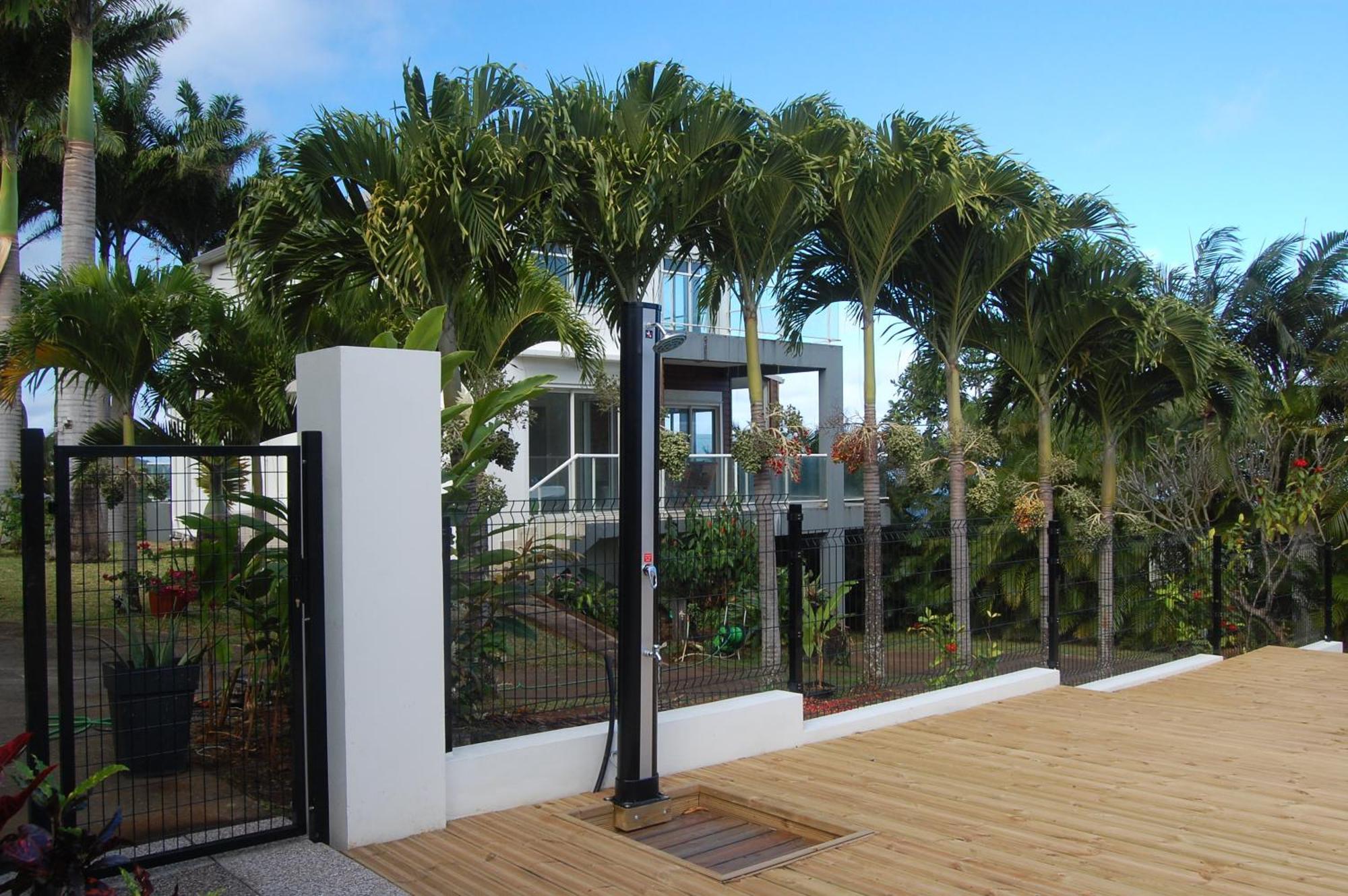 Grande Villa Au Calme - Vue Exceptionnelle - Climatisation - Piscine Sel Chauffee - Jardin Tropical Vincendo Экстерьер фото