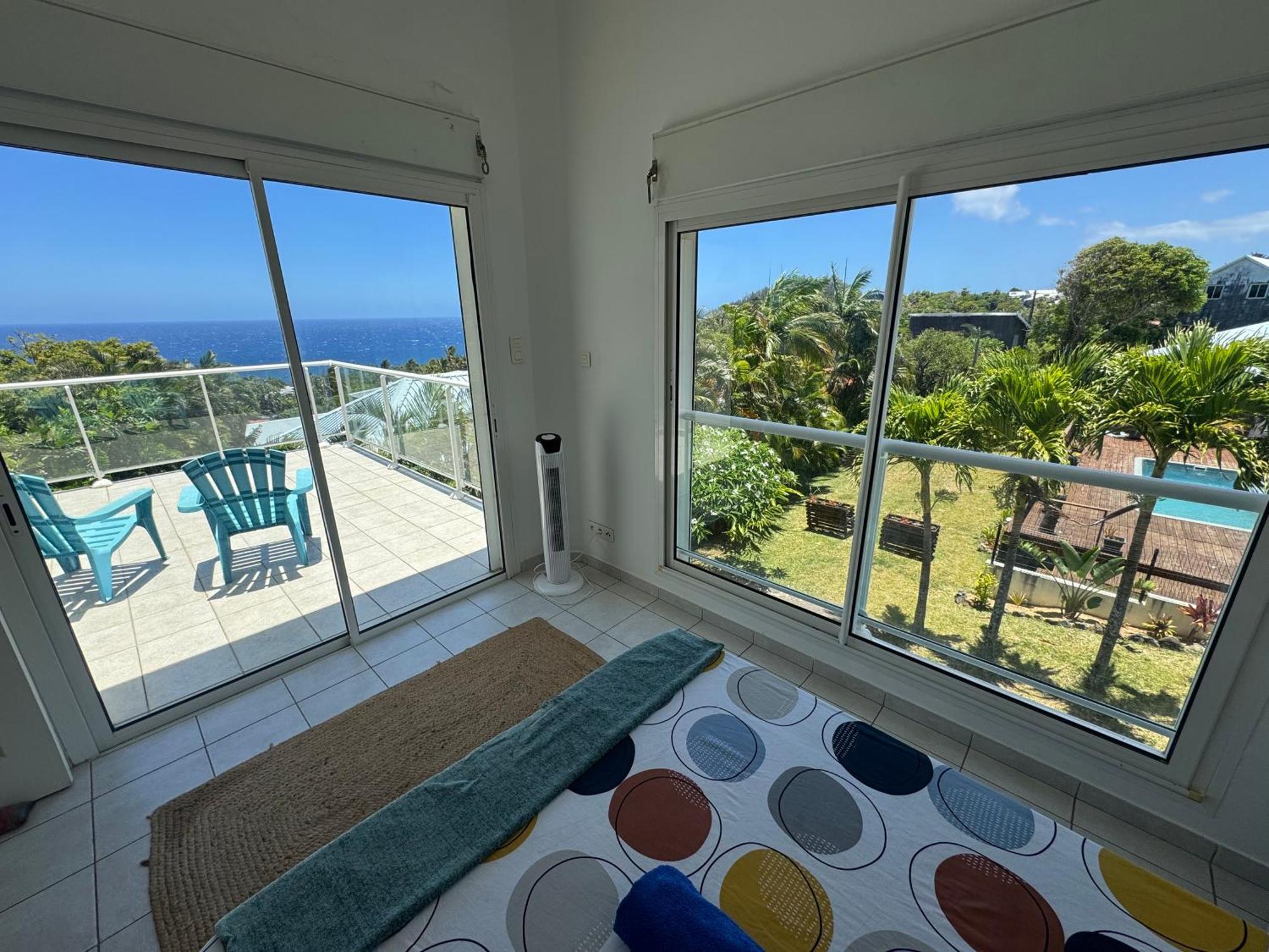 Grande Villa Au Calme - Vue Exceptionnelle - Climatisation - Piscine Sel Chauffee - Jardin Tropical Vincendo Экстерьер фото